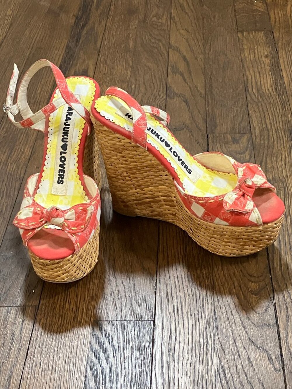 Gwen Stefani Harajuku Lovers Gingham Picnic Basket Weave Wedge Sandal Sz 6 Ants - Picture 3 of 15